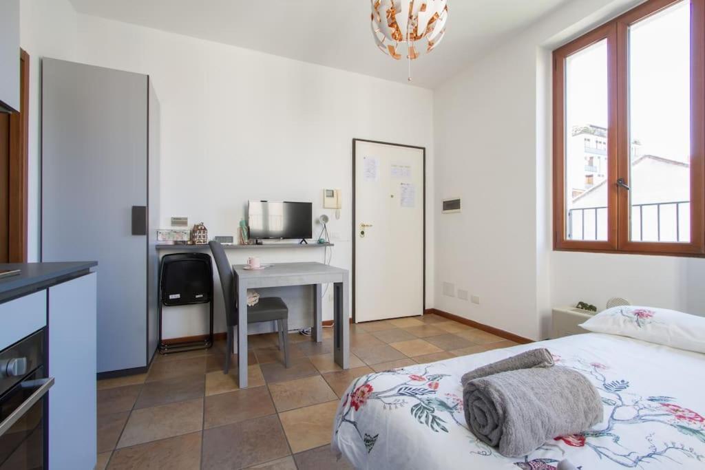 Fabulous Studio In Monza 15 Km To Milan City Centre Eksteriør bilde