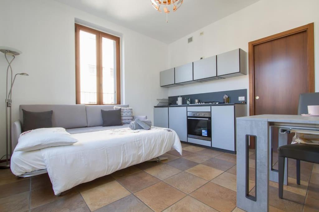 Fabulous Studio In Monza 15 Km To Milan City Centre Eksteriør bilde